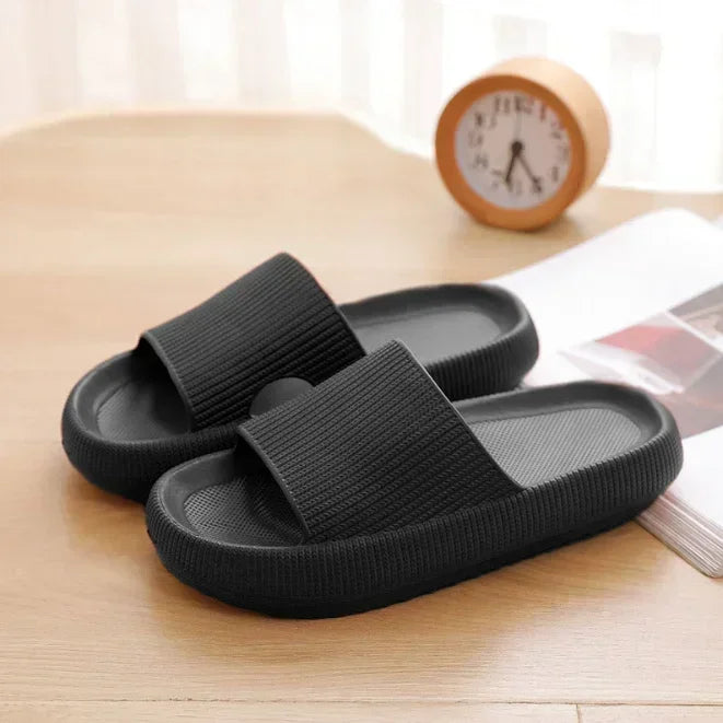 EVA Thick Sole 4cm Beach Slippers Cloud-Like Comfort Home Use Couple Height Increasing Indoor Solid Color Summer Sandals